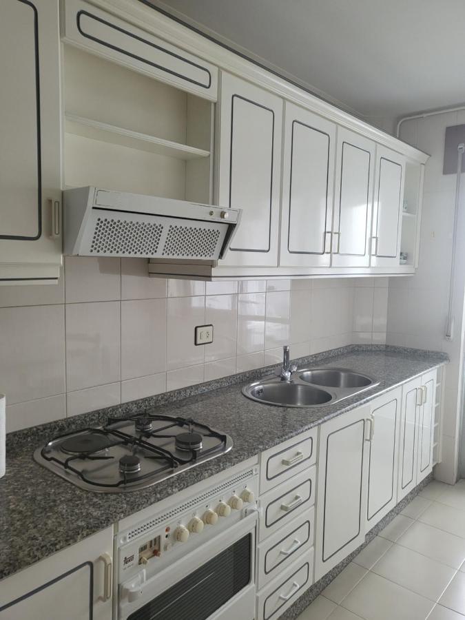 Byhouse Curros Enriquez סאריה מראה חיצוני תמונה